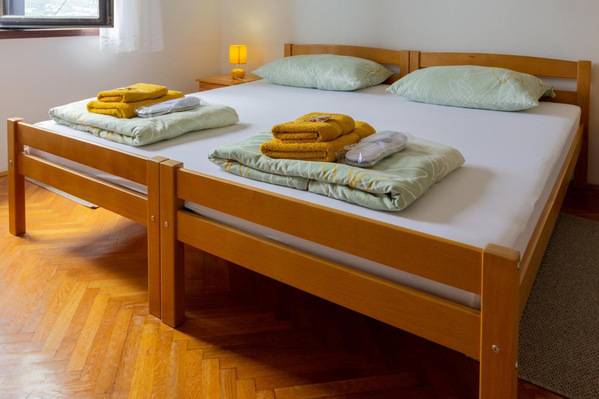 Апартаменти Sea View Retreat With 170Mbps Wifi And Sunny Balcony Кастав Екстер'єр фото
